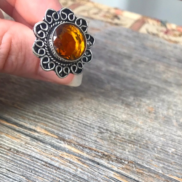 Sterling silver plated golden yellow quartz cocktail ring oval scrollwork boho - Picture 6 of 9